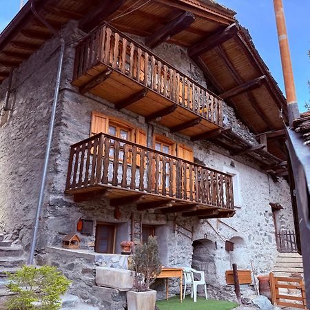Casa Vacanze Nora Chamois Luaran gambar