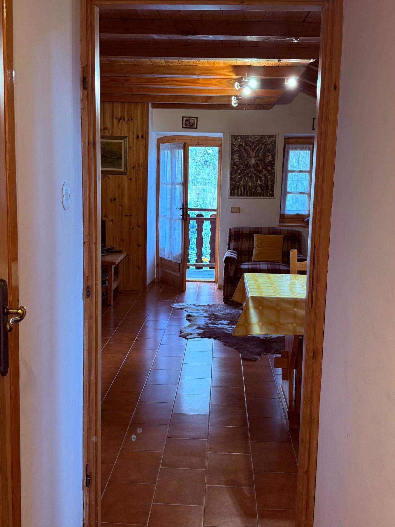 Casa Vacanze Nora Chamois Luaran gambar