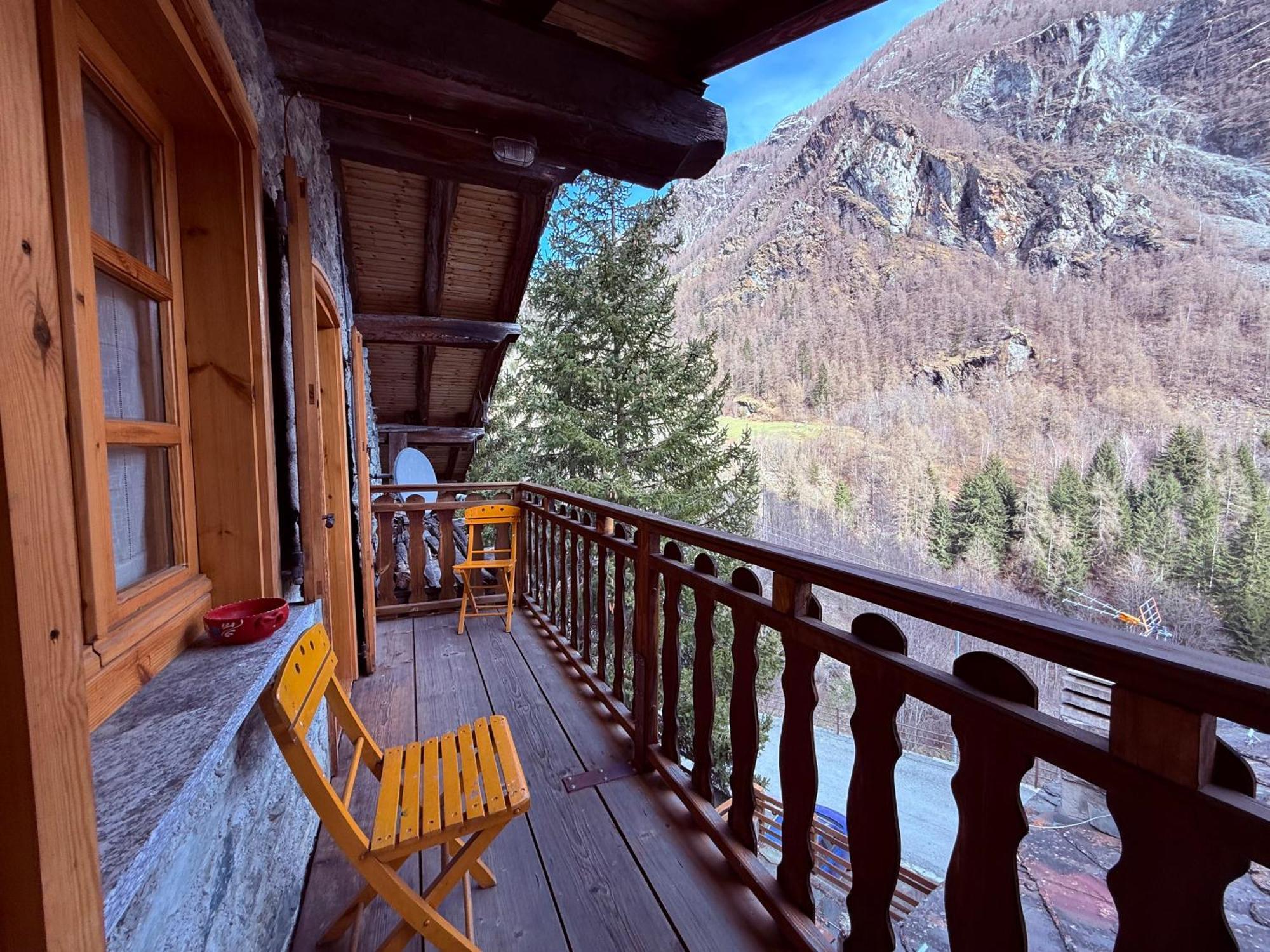 Casa Vacanze Nora Chamois Luaran gambar