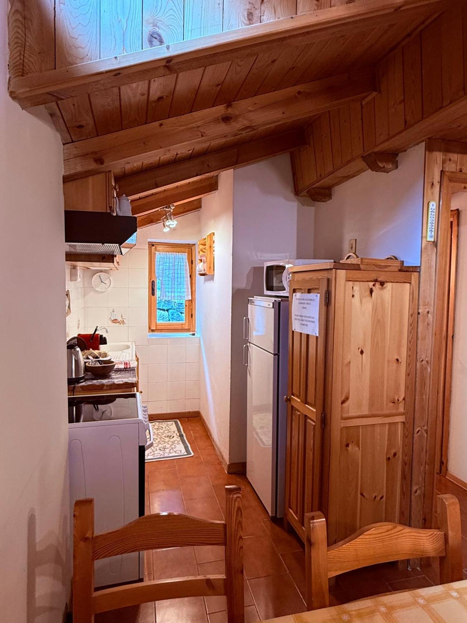 Casa Vacanze Nora Chamois Luaran gambar