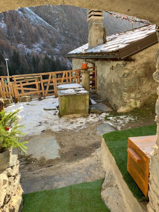 Casa Vacanze Nora Chamois Luaran gambar